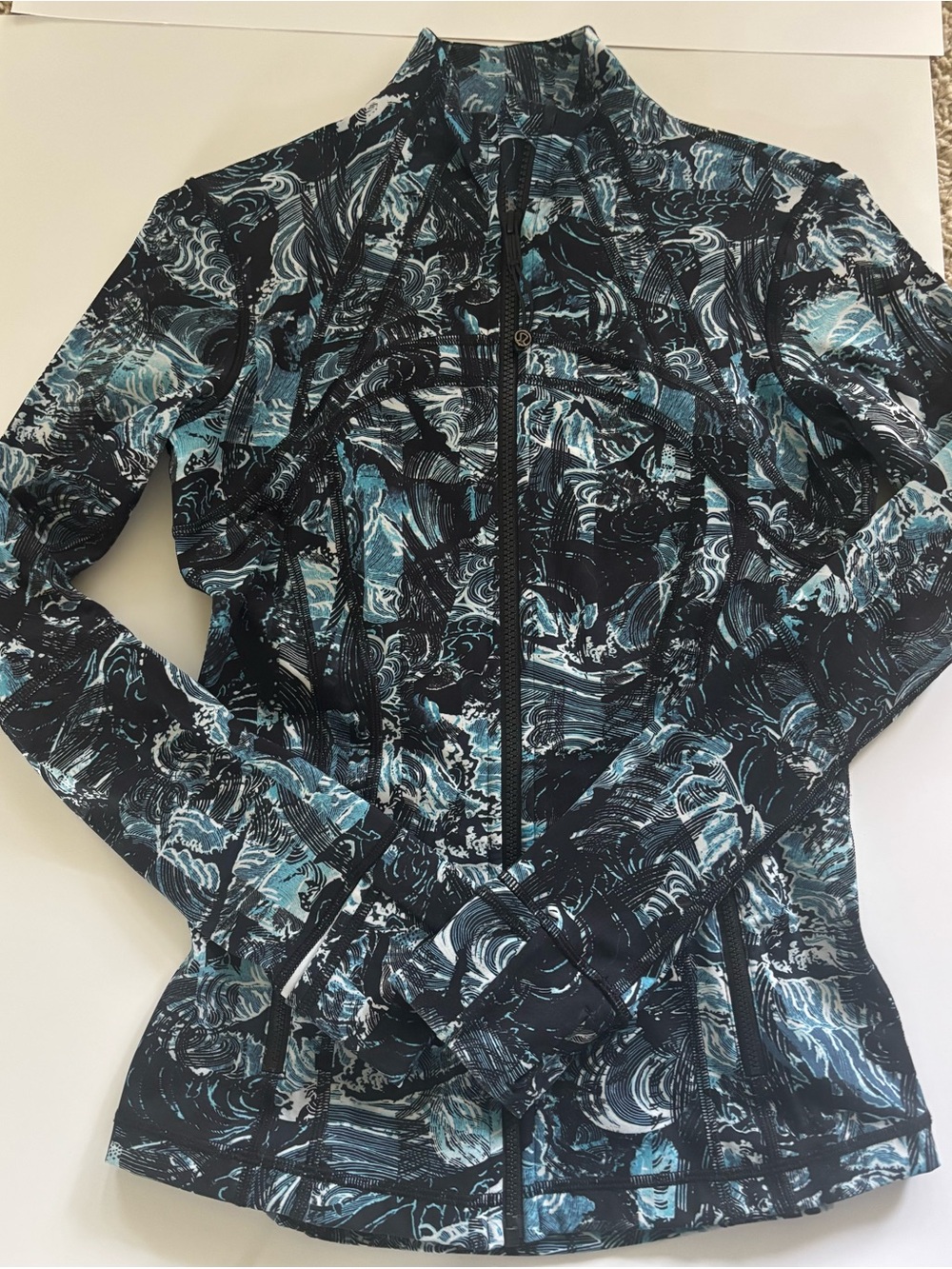 Lululemon Women’s Define Jacket in Eternal Wave Starlight Size 6.